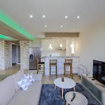 Pave - Six-bedroom With Terrace And Swimming Pool Dubravka