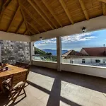 Pave - Six-bedroom With Terrace And Swimming Pool Dubravka