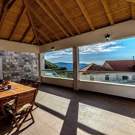 Pave - Six-bedroom With Terrace And Swimming Pool * Dubravka