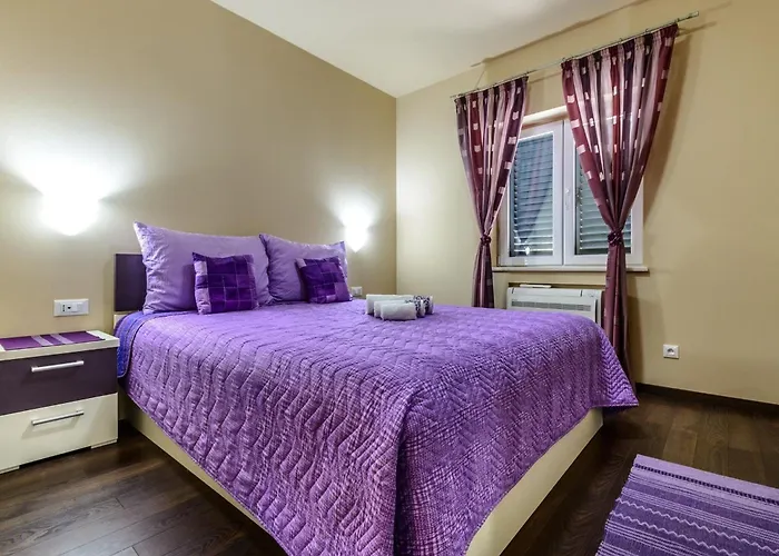 فيلة Pave - Six-bedroom With Terrace And Swimming Pool *