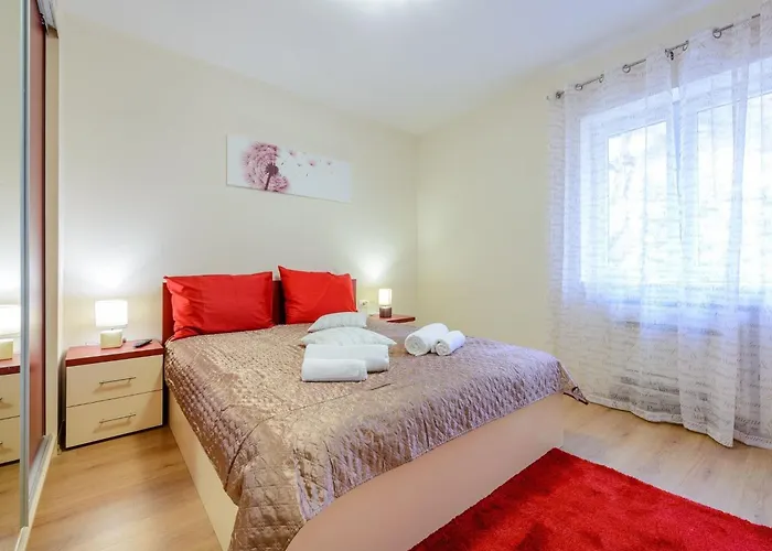 Pave - Six-bedroom With Terrace And Swimming Pool * Dubravka